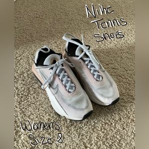 Nike Tennis Shoes Womens Size 8